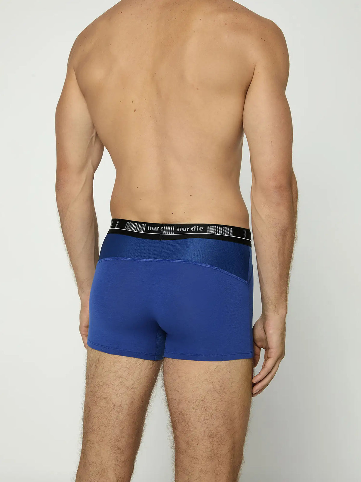 blau / 5