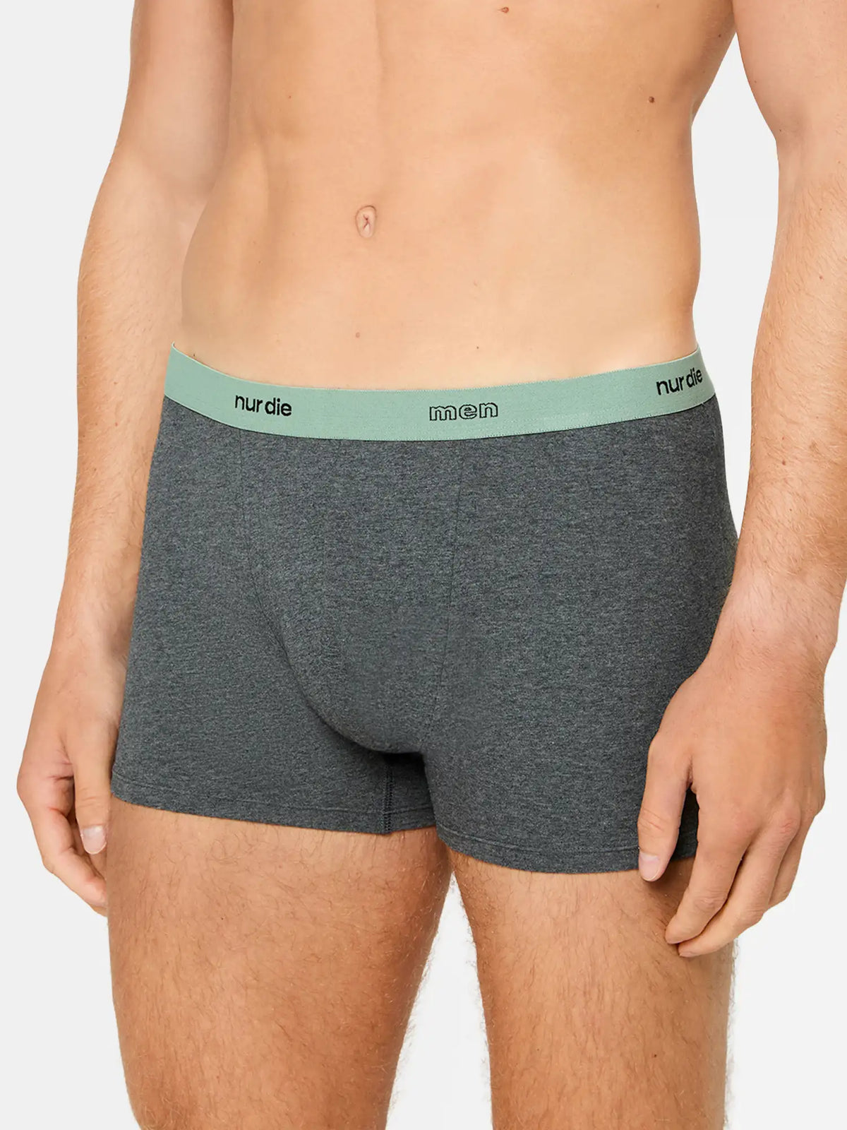 black/darkgrey / L