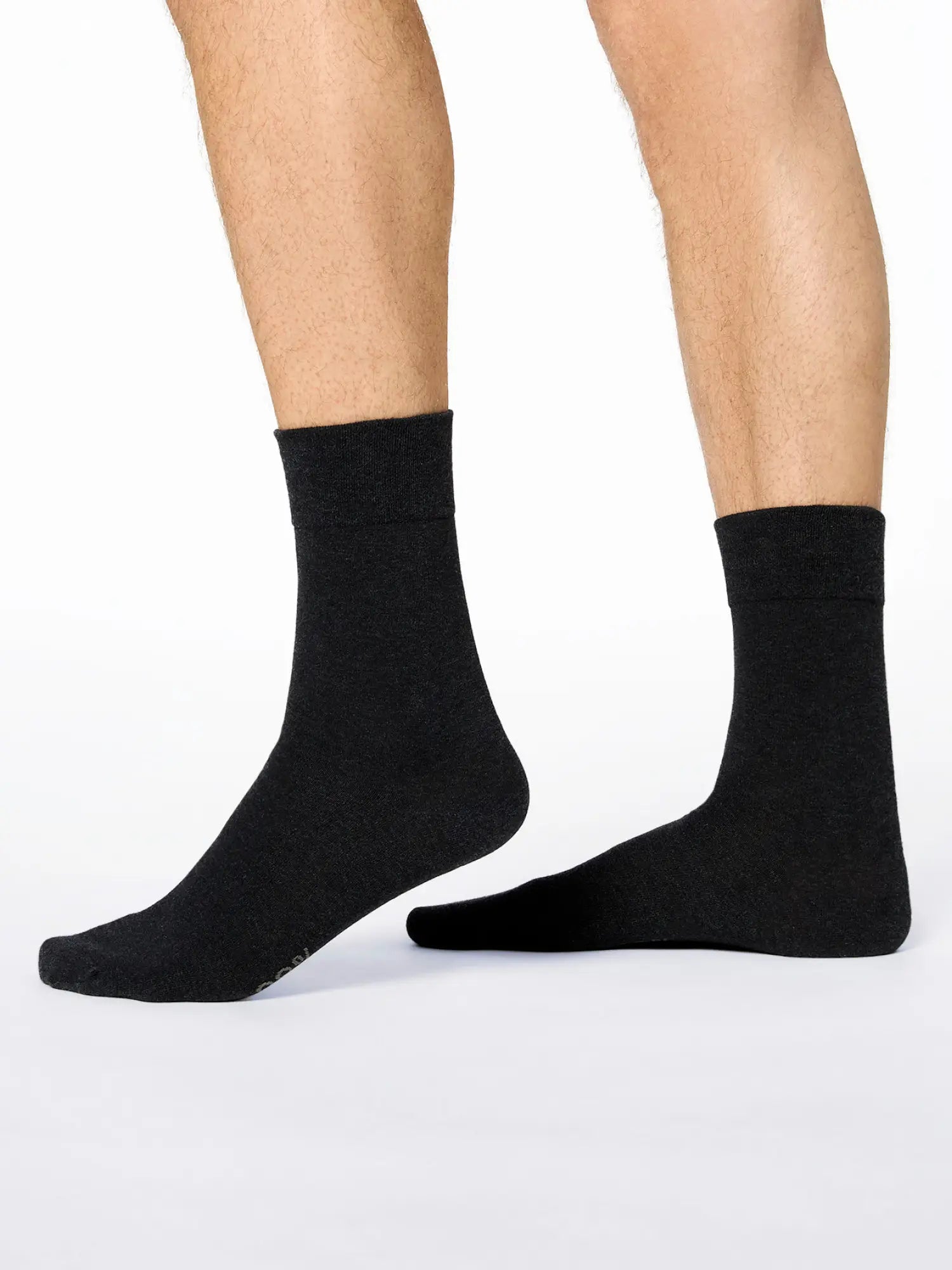 schwarz / 39-42
