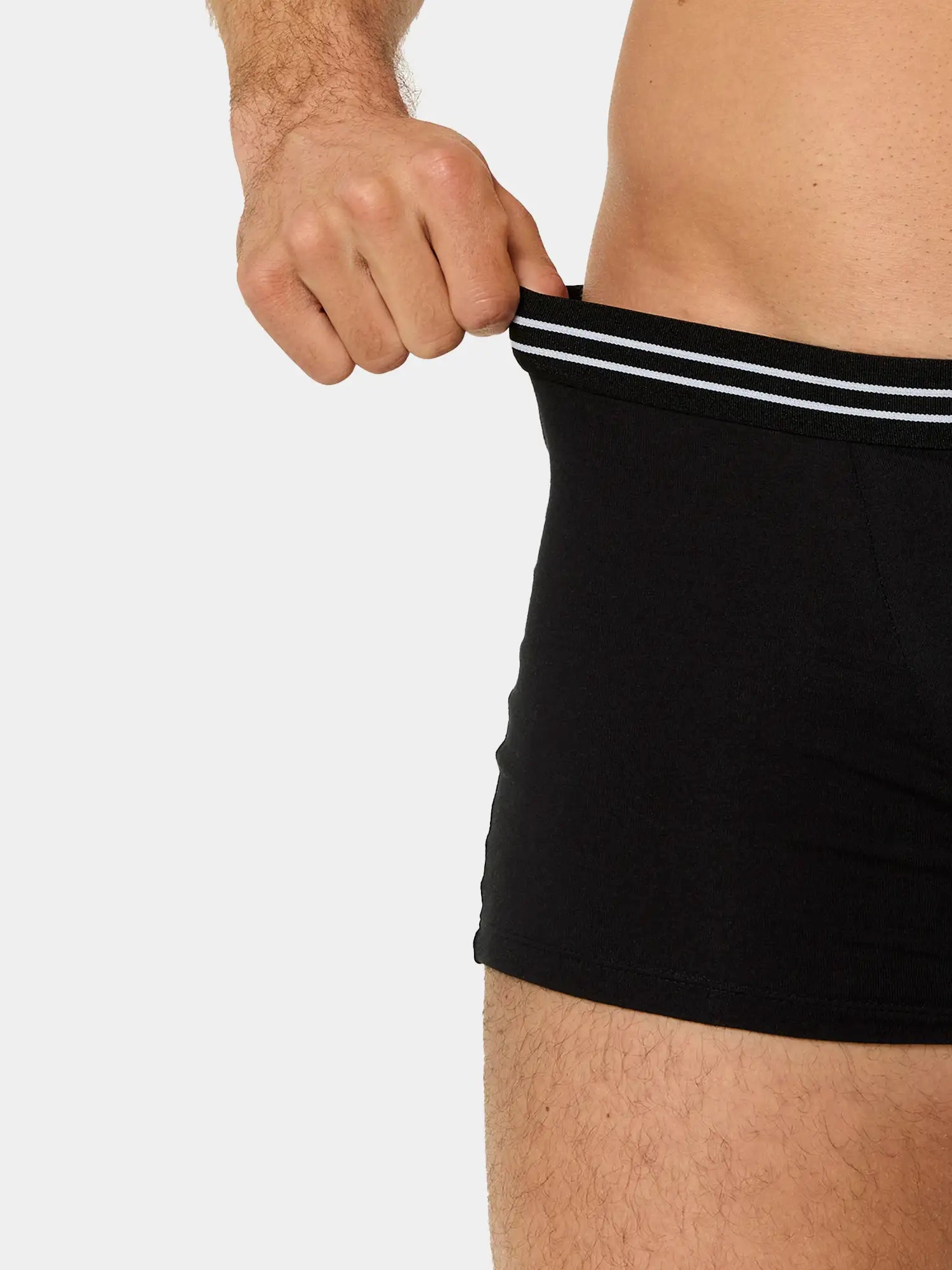schwarz / 5 | M | 50