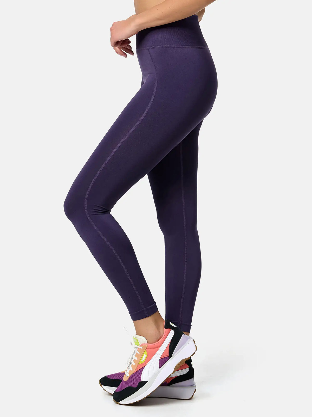 violett / 38-40