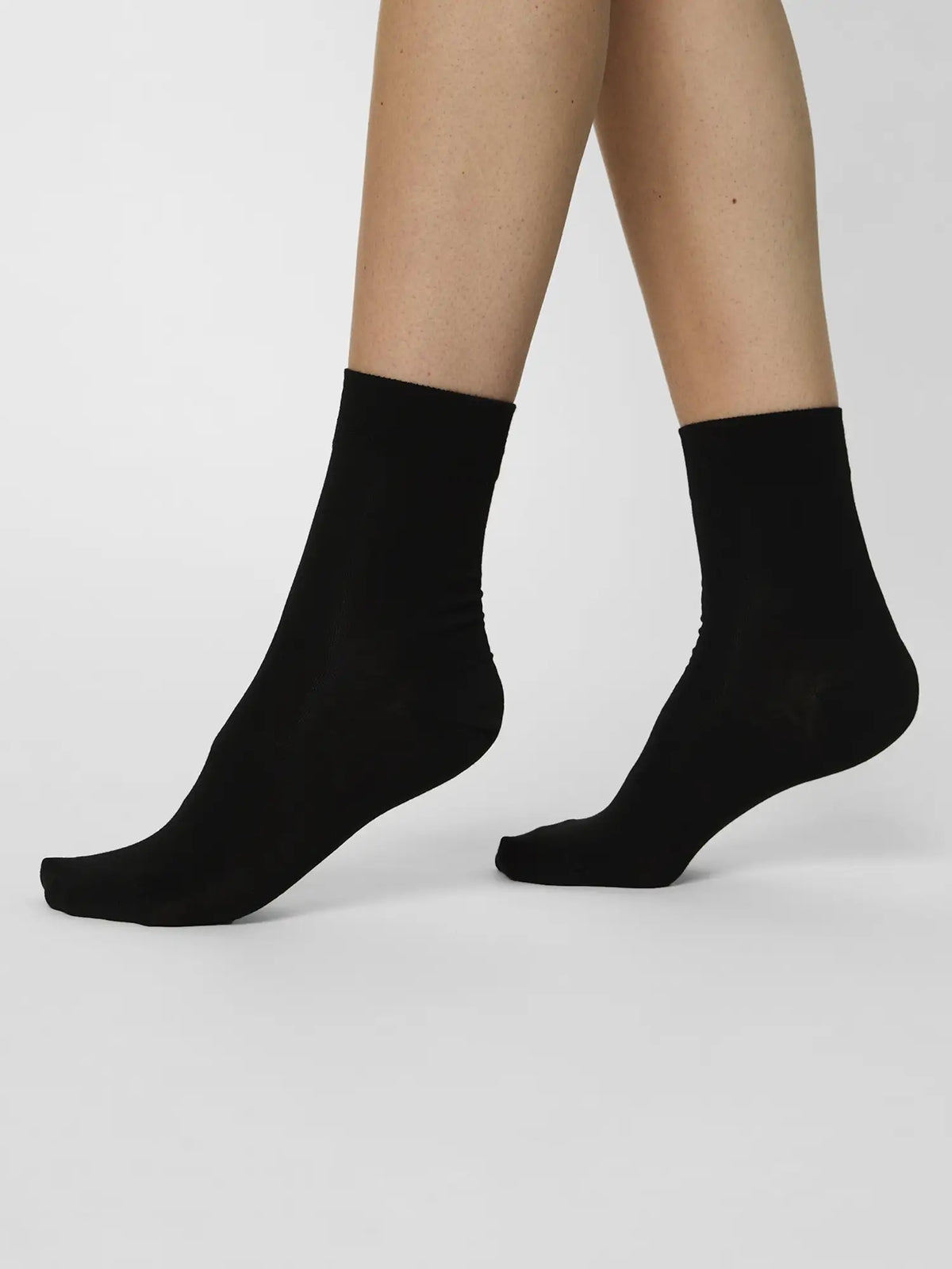 schwarz / 43-46