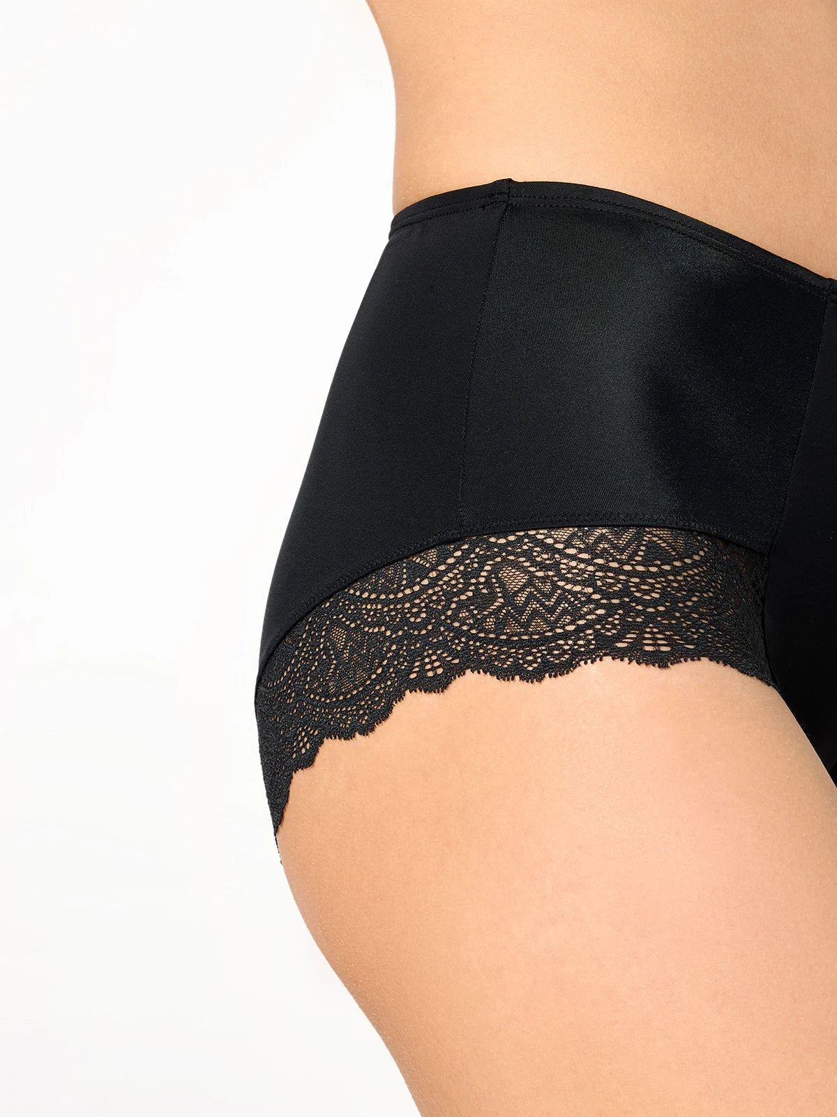 Smooth Midwaist Lace Slip Shapewear