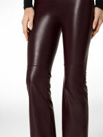 NUR DIE x KILIAN KERNER Damen Vegane Flared Leggings in Leder-Optik - bordeaux - Größe 40-42